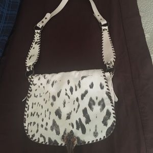 Gorgeous Italian leather shoulder bag